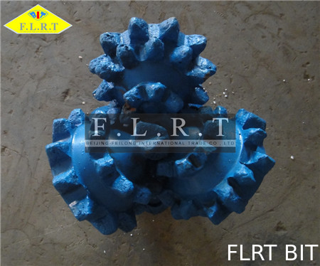 Harga yang bagus Seri FSG FLRT Tricone Roller Bit 12 1/4 