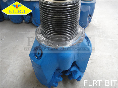 Harga yang bagus FLRT Baja Gigi Tricone Bit / MT Drill Bit 311.2mm FSA124 Dengan Bantalan Rol Sealed on line