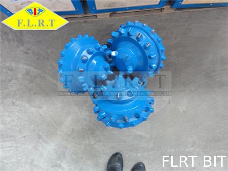 Harga yang bagus FA437G, TCI Tricone Bit, TCI Roller Cone Bit, Sealed Friction Bearing, Pengeboran Sumur Vertikal, Pengeboran HDD on line