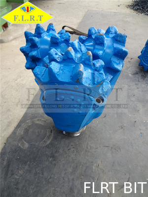 Harga yang bagus Pengeboran Sumur Minyak Three Cone Bit / Tricone Rock Bit 346.1mm FSA127G on line