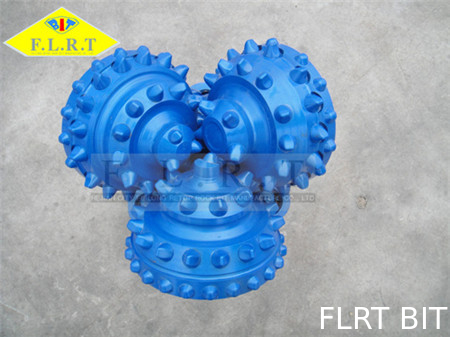 Harga yang bagus FA Series Rotary Drill Bit Sealed Friction Bearing Dengan Perlindungan Gauge on line