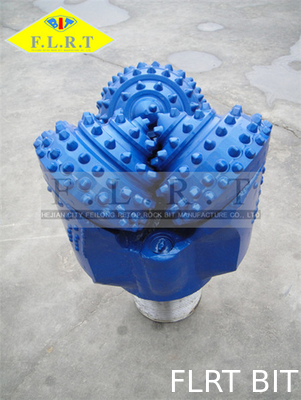 Harga yang bagus Bit Bor Hard Rock Sedang / Tiga Cone Bit Dengan Kekuatan Kompresif Yang Lebih Tinggi on line