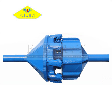 kualitas Ukuran Penuh Lubang Pembuka HDD IADC 537 Medium Hard HDD Rock Reamers Untuk Trenchless pabrik