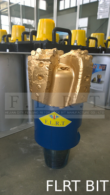 Harga yang bagus FLRT PDC Diamond Bit 12 1/4 FS19053I Dengan Pemotong Bor Atas API-7-1 Standar on line